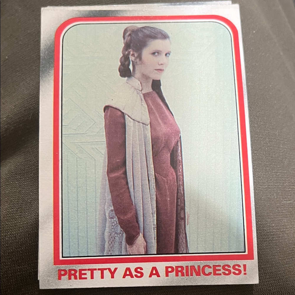 Star Wars Carrie Fisher Princess Leia Retro Card – Burgundy Dress